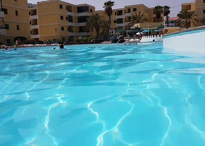 Huella Canaria Complejo Olas *