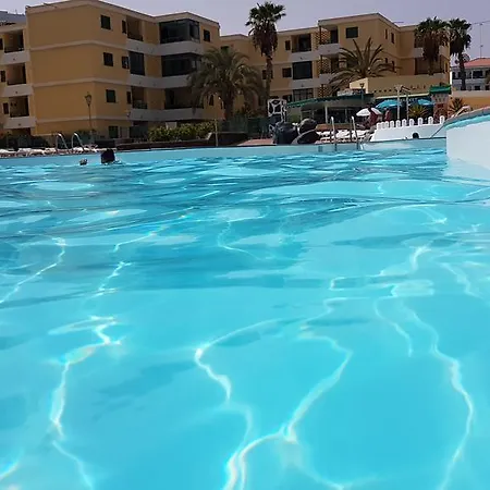 Huella Canaria Complejo Olas *